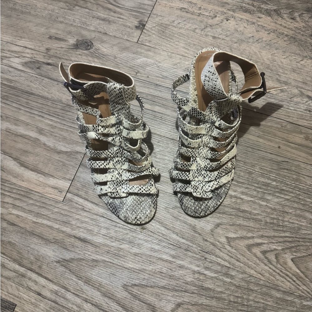 Vionic Cream Snakeskin Strappy Gladiator Heels
